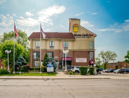 Monte Carlo Inns – Toronto West Suites