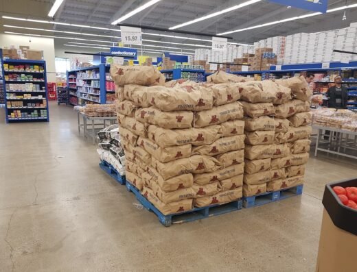 Wholesale Club Hamilton
